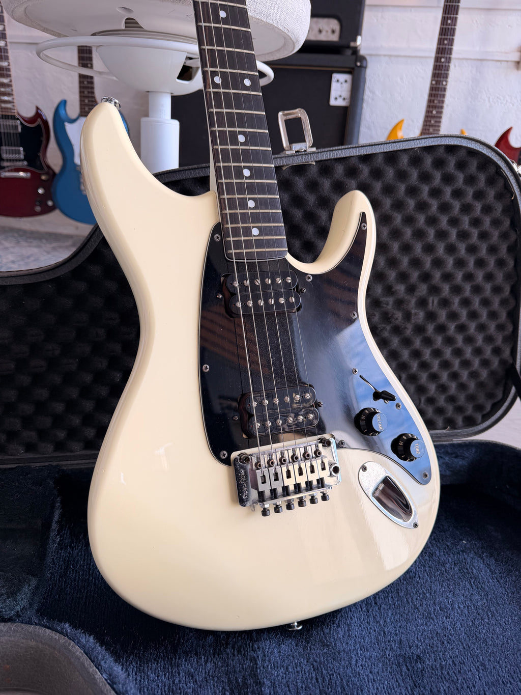 Ibanez Vinnie Moore VM-1